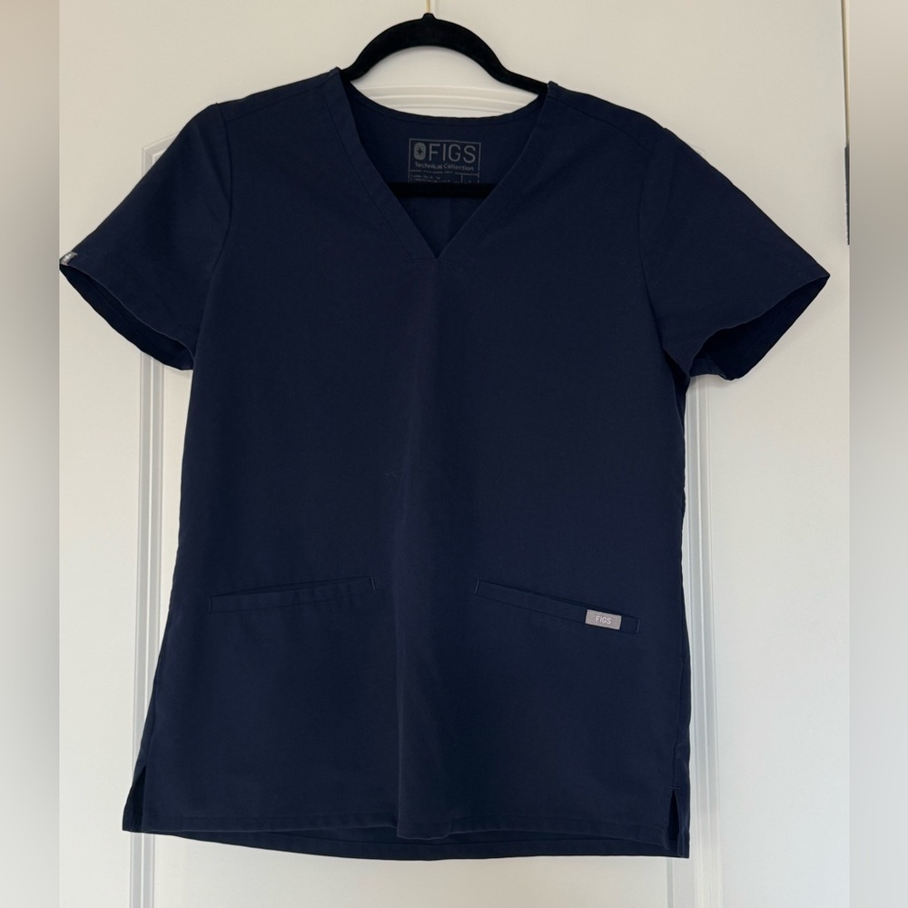Figs Casma top- 2 tops small